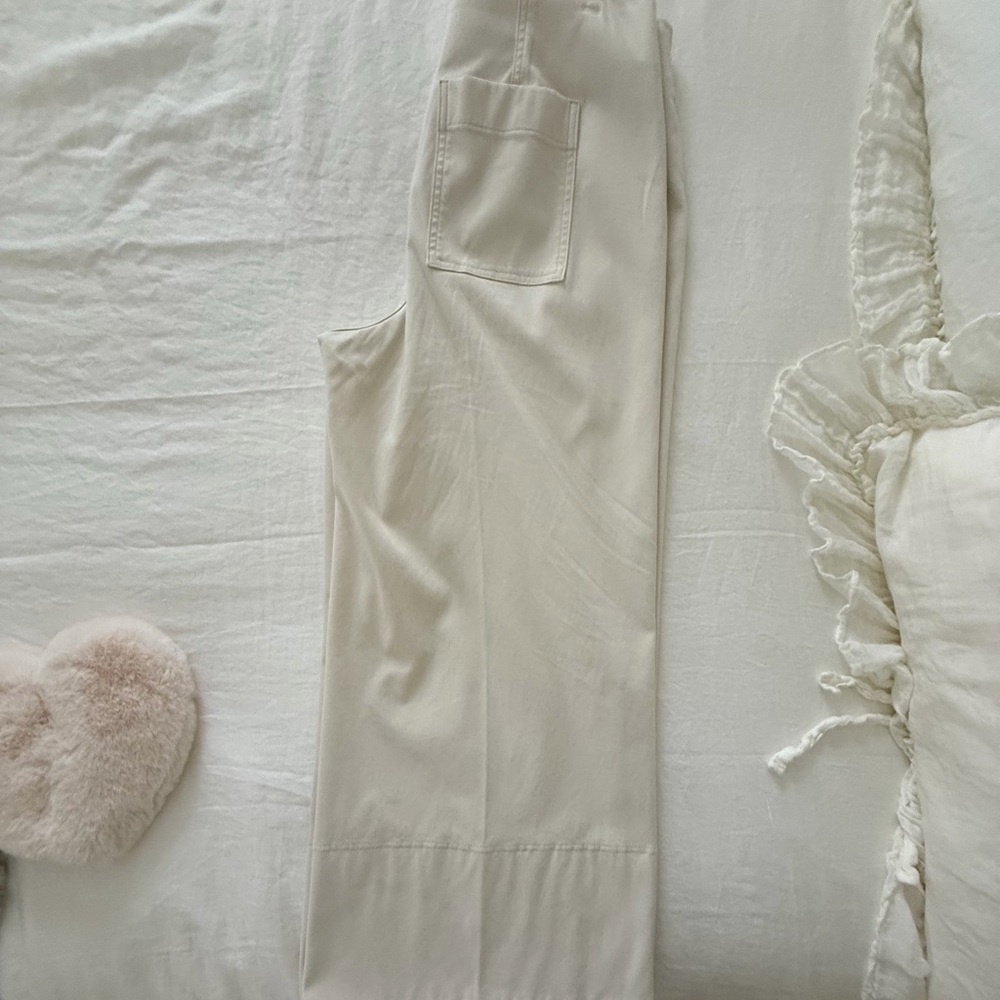 SPANX Cream Straight Leg Women's Pants